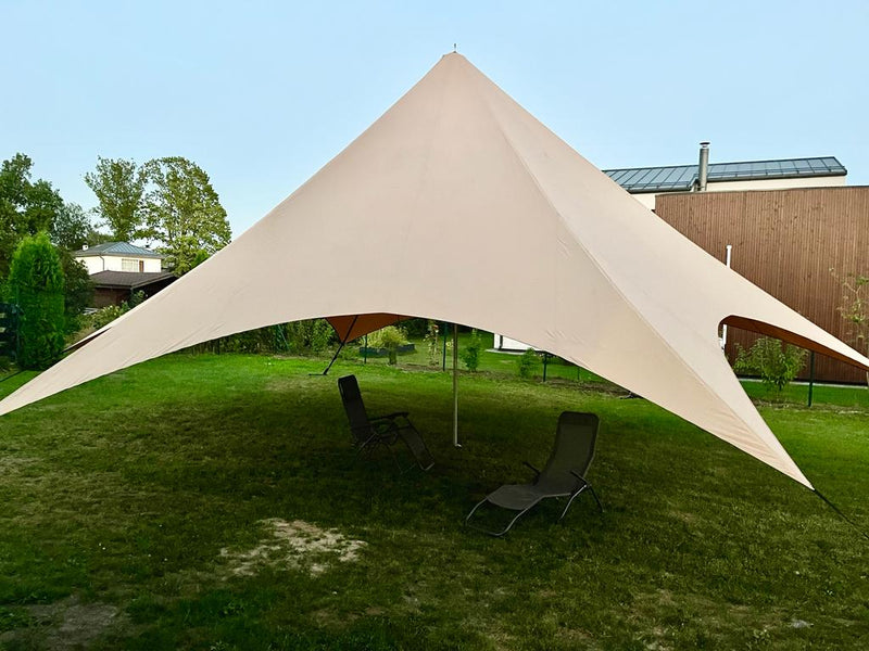 Load image in gallery view, Star-shaped tent - for rent
